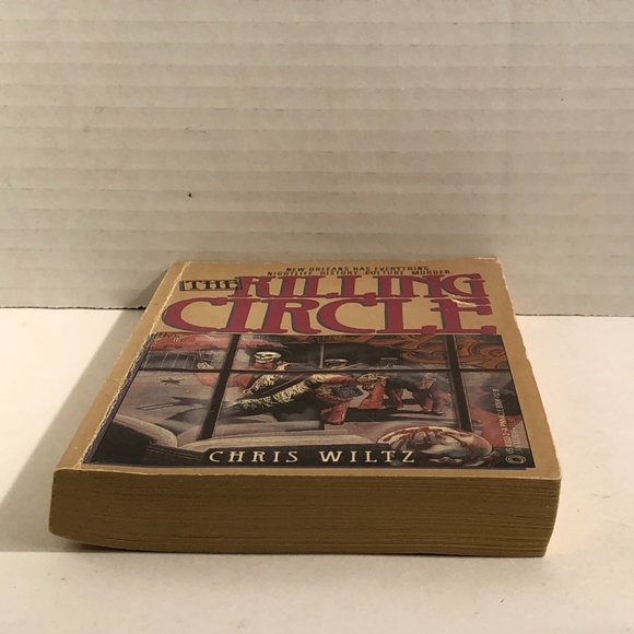 ⭐️BOGO Free⭐️ The Killing Circle Paperback – 1985 by Chris Wiltz - Picture 5 of 16